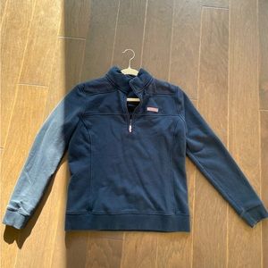 Vineyard Vines blue sweatshirt